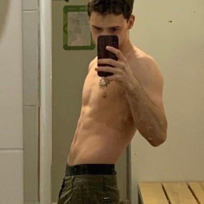самоёб's profile picture