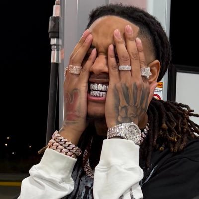 Badazzflo's profile picture