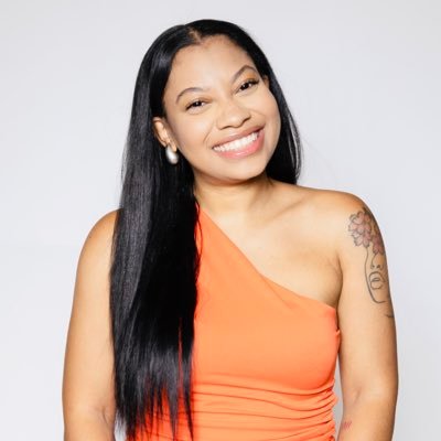 Jamila 🔔's profile picture
