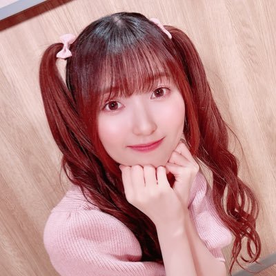 薄井友里's profile picture