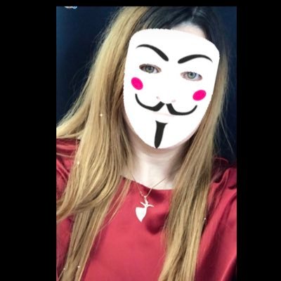 realLili7777's profile picture