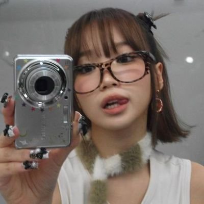 chaewon 🦋's profile picture