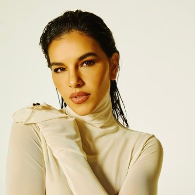 Mariana Rios's profile picture