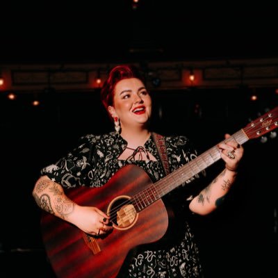 BronwenLewis_'s profile picture