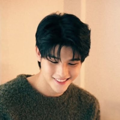 𝘀𝗼𝗺𝗶𝗻𝗲 🍮 (slow)'s profile picture