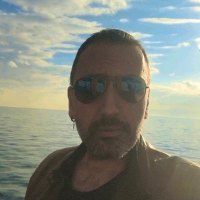 𝐓𝐚𝐧𝐞𝐫's profile picture