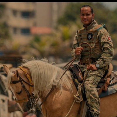 YO SOY 🇻🇪🇺🇸✈️'s profile picture