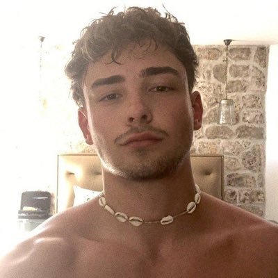 rewritemoonbk's profile picture