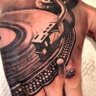 Ultimate Rock Musicologist🎧 profil fotoğrafı