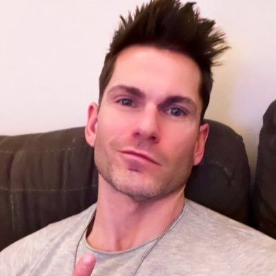 Alex Ringler's profile picture