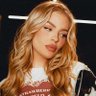 lele -'s profile picture