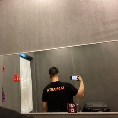 龙爹S（榨金,胁迫，开发）'s profile picture