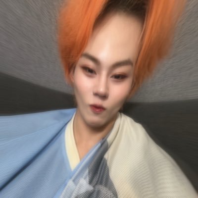 เล็_ทส์โก_อีทติ้ง's profile picture