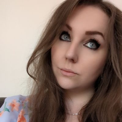 EmzzyRage's profile picture
