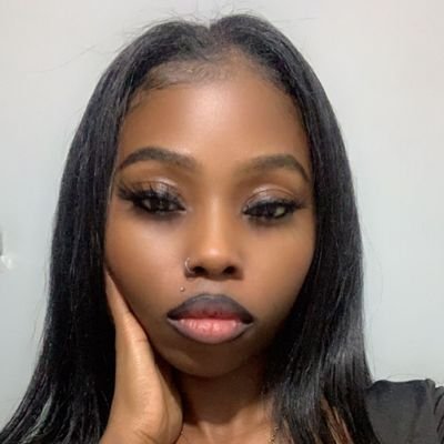 petitemahoganyx's profile picture