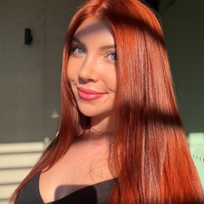 redheadedbethany's profile picture