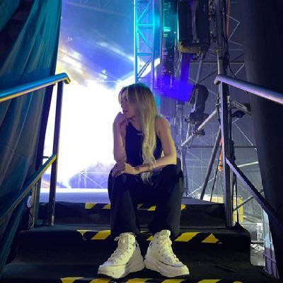제lly 🍀's profile picture