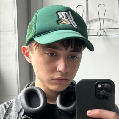 ian's profile picture