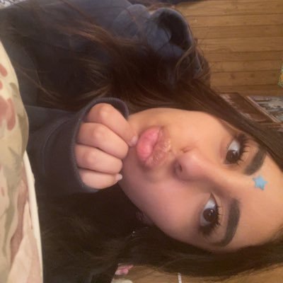 brattymarss's profile picture