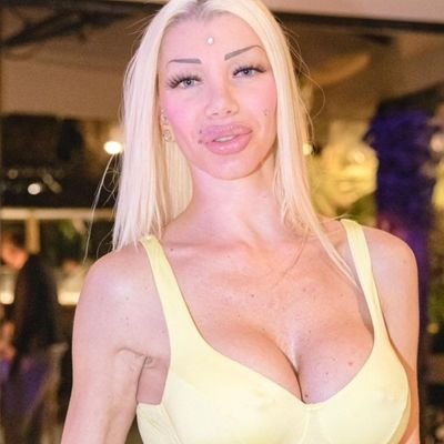 Jennyfer Stone (Jennyfer cruel)'s profile picture