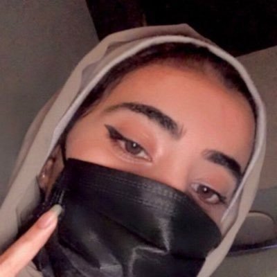 NOUR | hamburger girl's profile picture