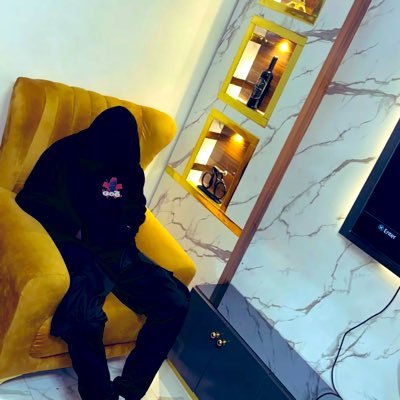 ANCIENT AND MODERN 👹👹's profile picture