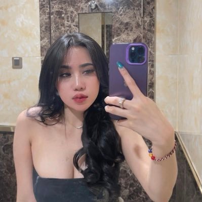 Aprilillicha's profile picture