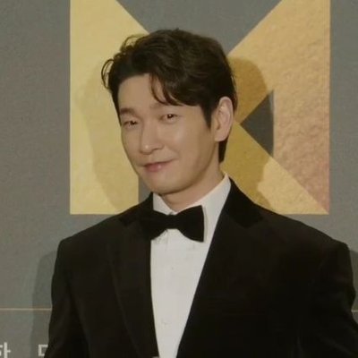 zo_viewler's profile picture
