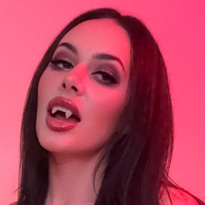 Domino's profile picture