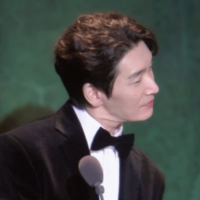 KR7685's profile picture