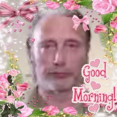 es_pikopikola's profile picture