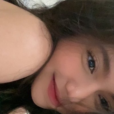 adel 🩰's profile picture