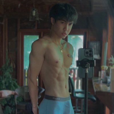 Mickeyslip97's profile picture