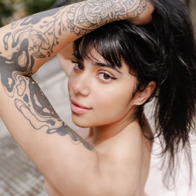 gostosa baixa renda's profile picture