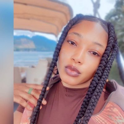 Ella😍's profile picture