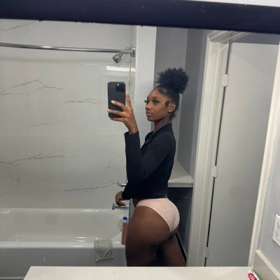 TnkerbellBaby's profile picture