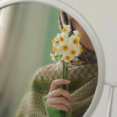 بهاره's profile picture