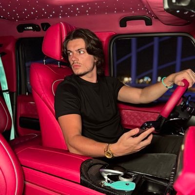 Max Smith's profile picture