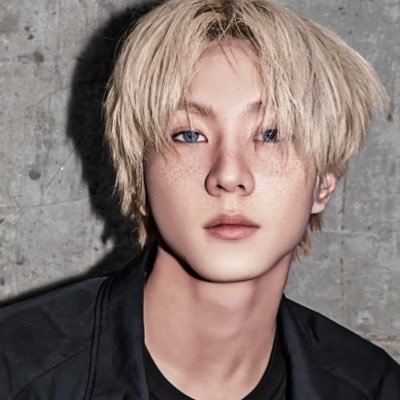 นอมอ ♡ 𝒥𝓌ℴ𝓃's profile picture