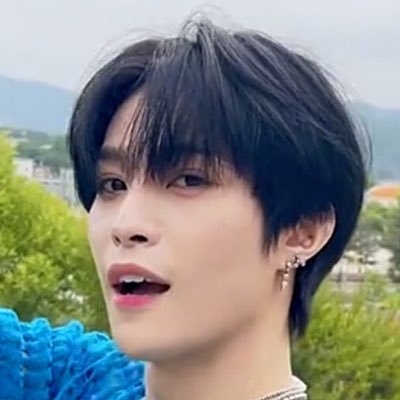 OO1O1OF's profile picture