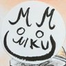 Profilbild von MOMONIKU (モモニク)