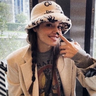 𝗱𝗼𝘂𝗷𝗶𝗶🧸's profile picture