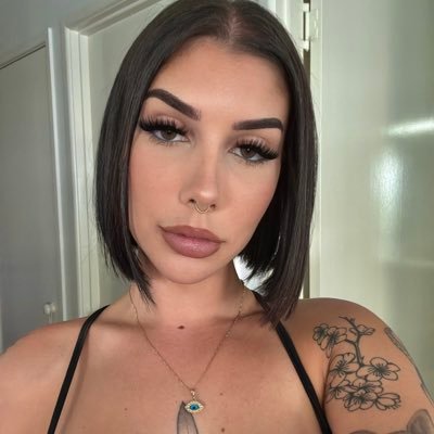 Scarlett Ray 🍑's profile picture