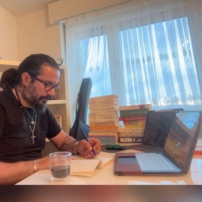 ozgurtoprak0805's profile picture