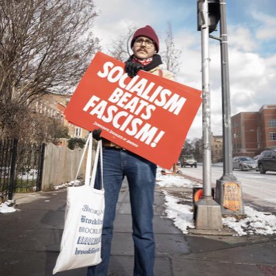 HipsterRoberts's profile picture