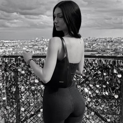 MOMMALEXI's profile picture