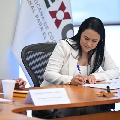 Alejandra Del Moral's profile picture