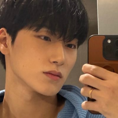 장르가 산's profile picture