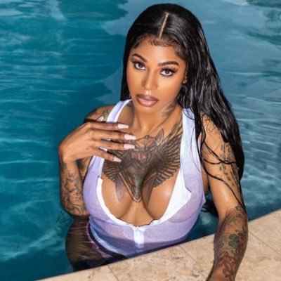 aye_lolababy's profile picture