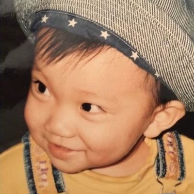dearestMOONBAE's profile picture